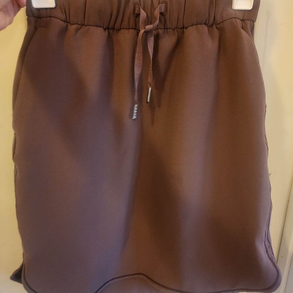 Lululemon On the Fly Skirt *Woven